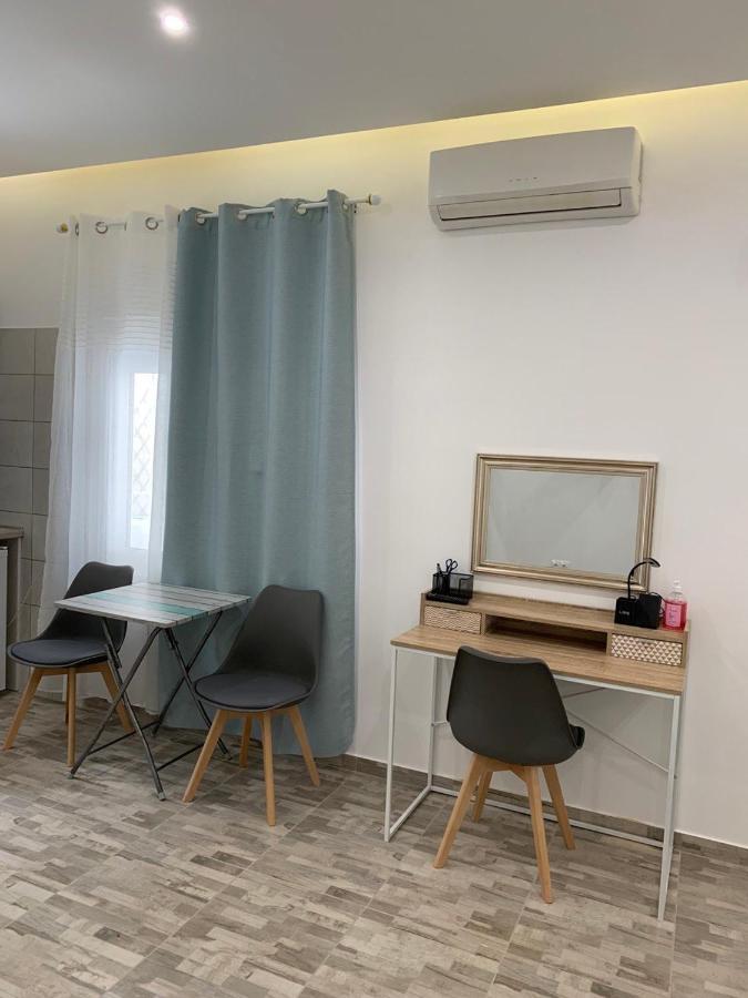 Appartement Santorini Studio For 2 Person In Athens Near Sea& Center Extérieur photo