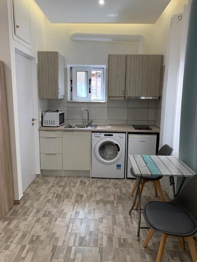 Appartement Santorini Studio For 2 Person In Athens Near Sea& Center Extérieur photo